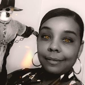 Meet your Posher, Amelia